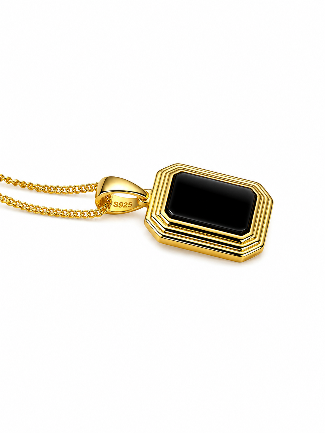 Reversible tag necklace with mother-of-pearl and black onyx. Gold-plated S925 silver, 45cm with extender.